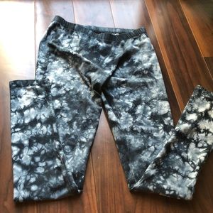 Tie-dye leggings